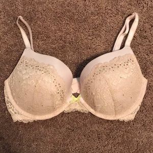Victoria’s Secret Bra